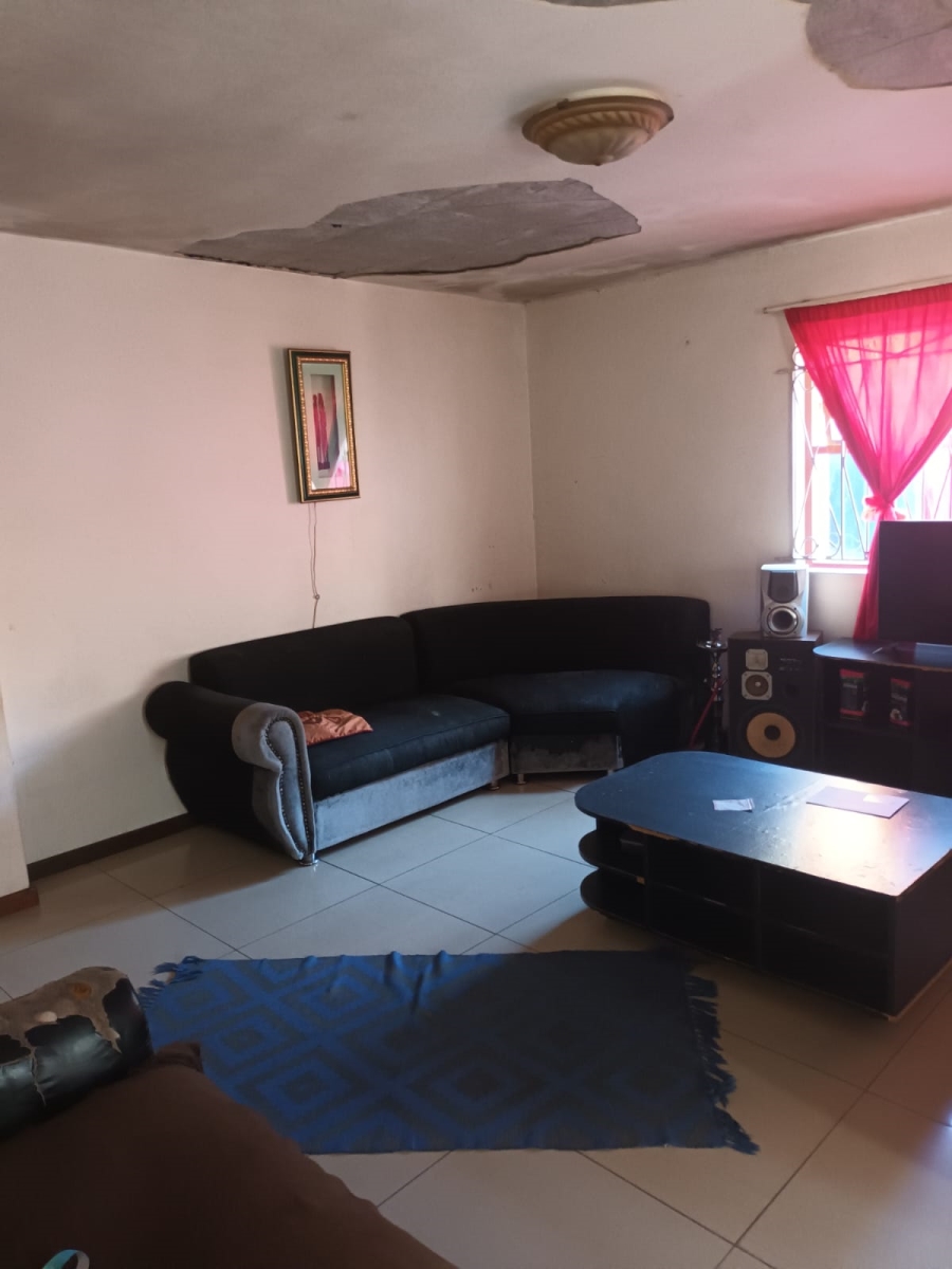 2 Bedroom Property for Sale in Gersham Western Cape